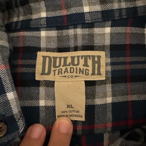 Duluth Trading Co Plaid Blue Red White Button Down Long Sleeve Shirt Size XL - Picture 6 of 7
